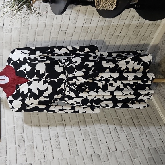 Worthington Dresses & Skirts - Worthington SZ 12 Black/White Dress